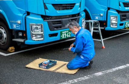 専属の整備士による即日修理体制